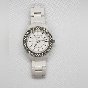 Women's Fossil Watch. Needs battery